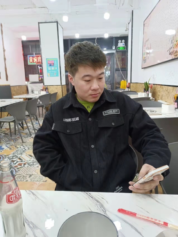 HF的第一张照片--海城中老年相亲网